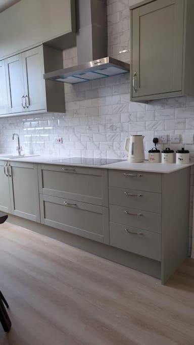 Entire Home In York City Ngoại thất bức ảnh